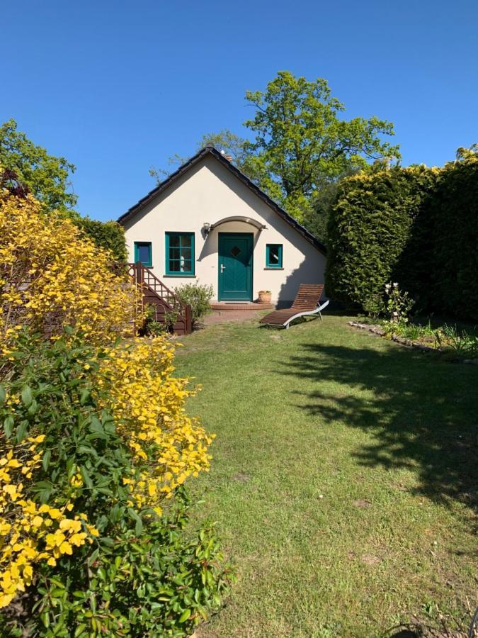 „Rentmeisterhaus Basedow“ Basedow (Mecklenburg-Vorpommern) Exterior foto